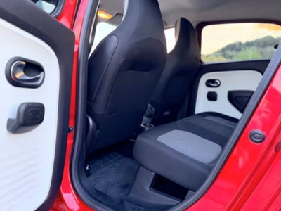 Renault Twingo 1.0 SCe Wave (10)