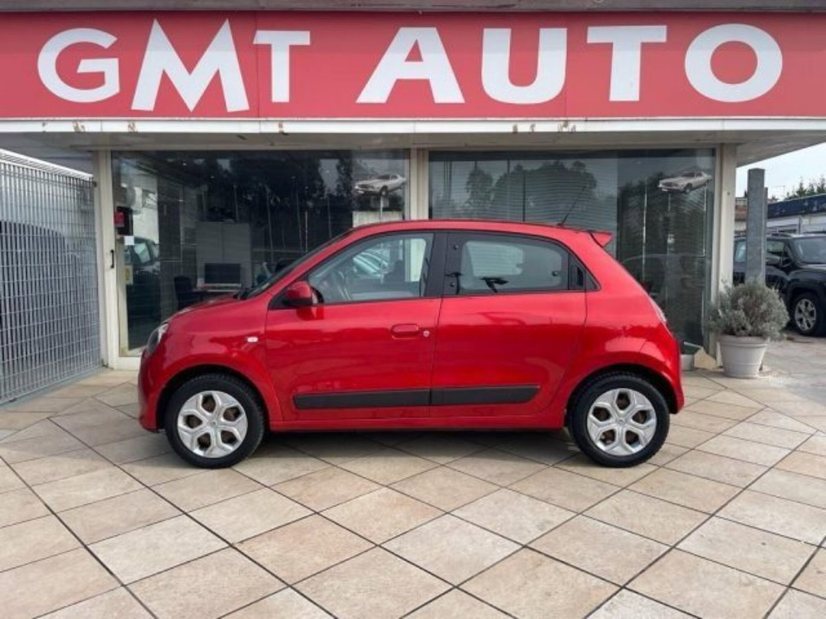 Renault Twingo 1.0 SCe Wave (2)