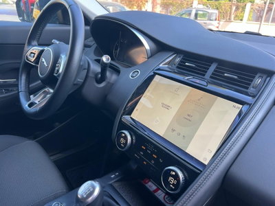 Jaguar F-Pace 2.0 D 163 CV Prestige (18)