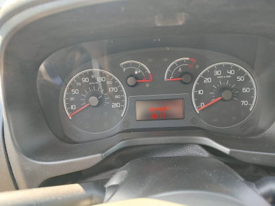 Fiat Qubo 1.3 MJT 80 CV Active (20)