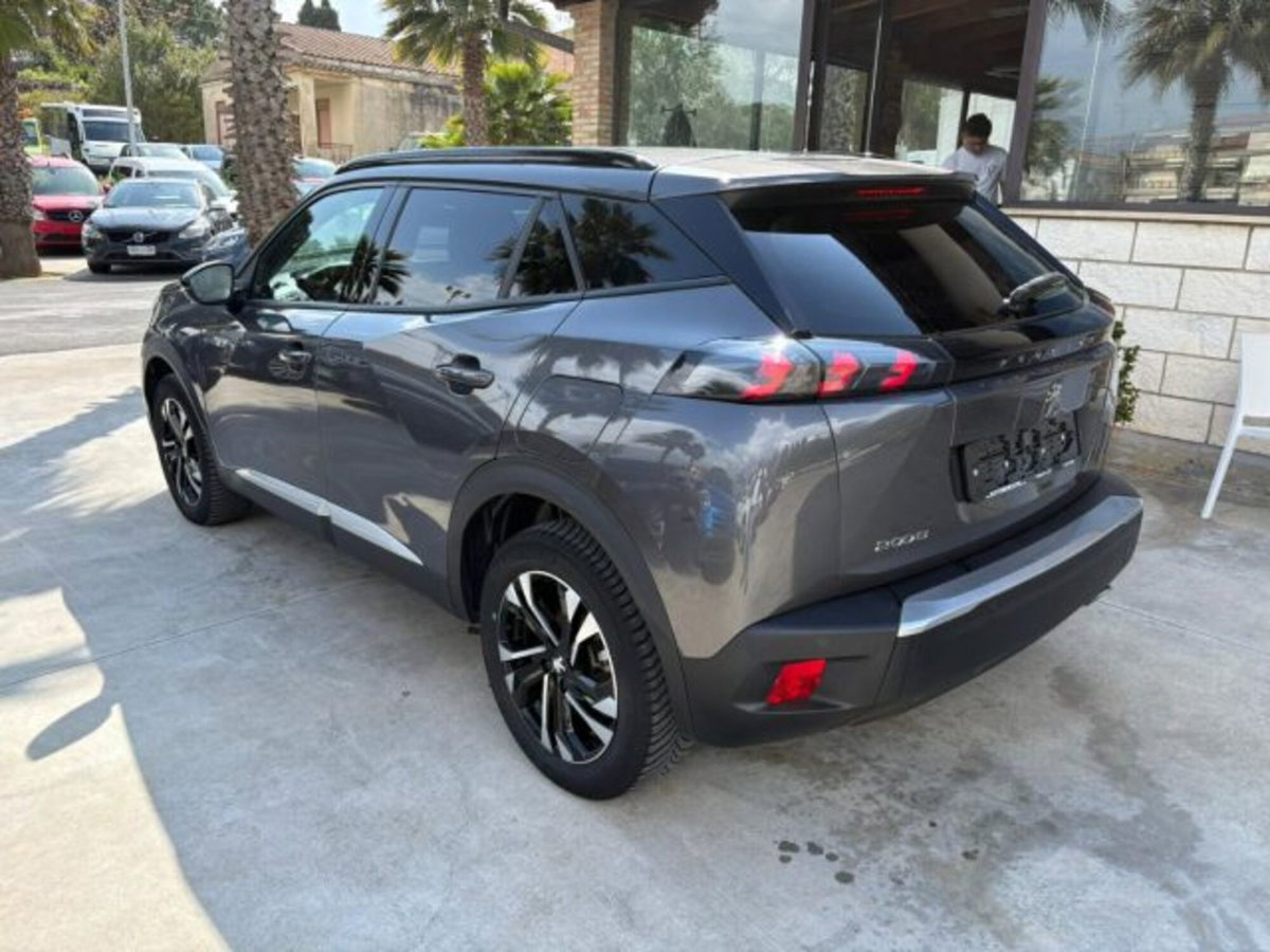 Peugeot 2008 BlueHDi 130 S&S EAT8 Allure Pack (7)