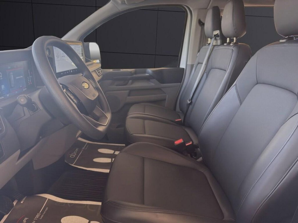 Ford Tourneo Custom 320 2.0 ecoblue 136cv Titanium L1H1 AWD A8 (9)