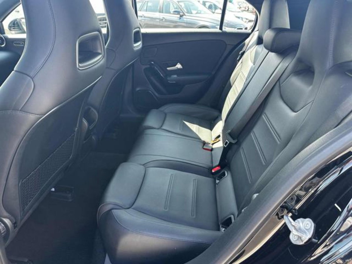 Mercedes-Benz Classe A Sedan 200 Automatic 4p. Sport (10)