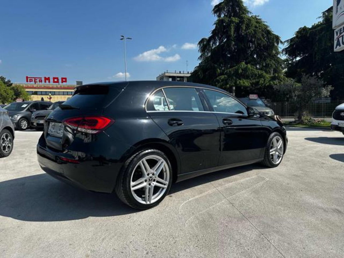 Mercedes-Benz Classe A Sedan 200 Automatic 4p. Sport (4)