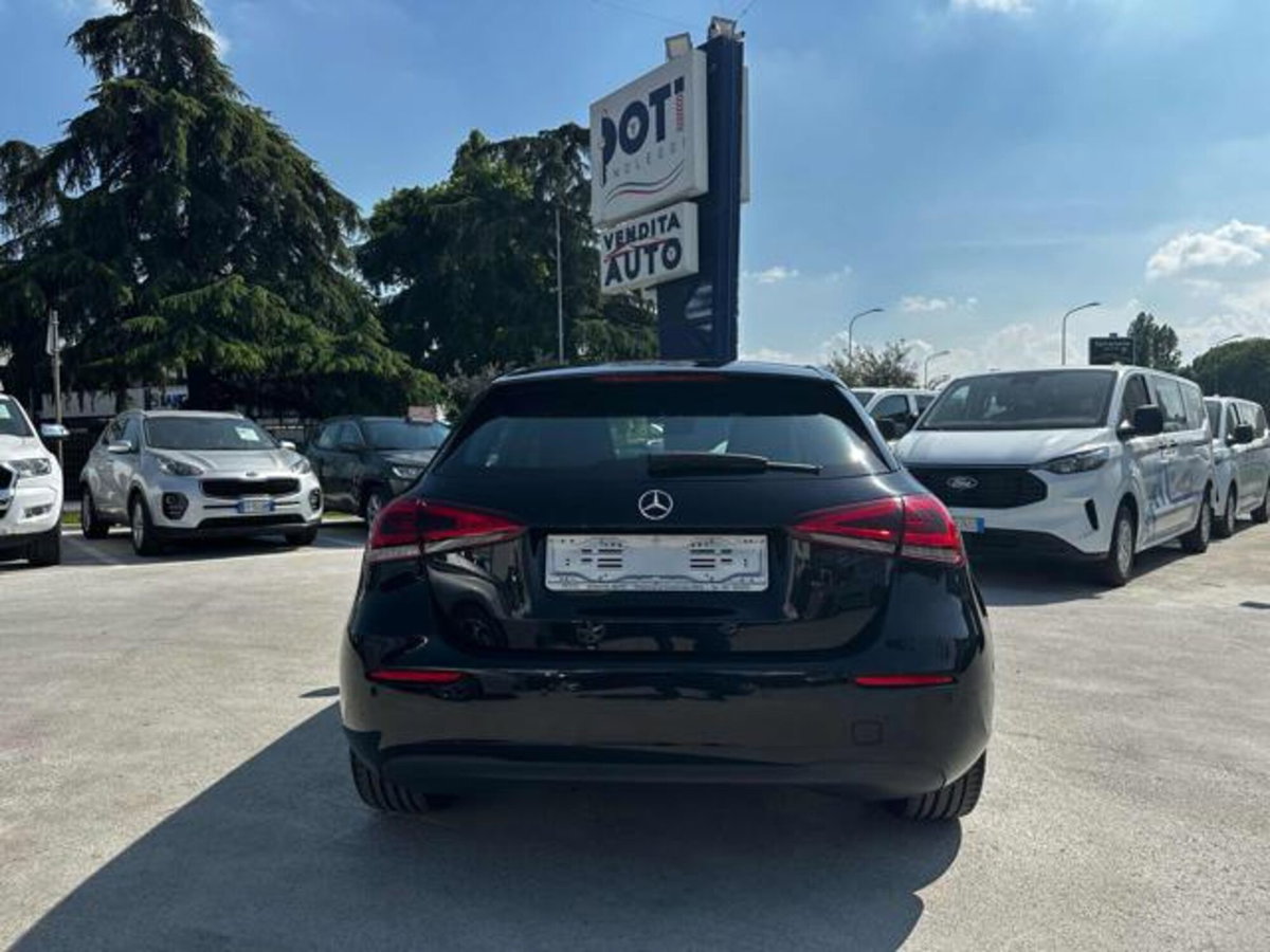 Mercedes-Benz Classe A Sedan 200 Automatic 4p. Sport (5)