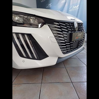 Peugeot 208 PureTech 100 Stop&Start 5 porte Allure (3)