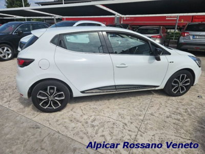 Renault Clio dCi 8V 90 CV EDC 5 porte Moschino Intens (8)