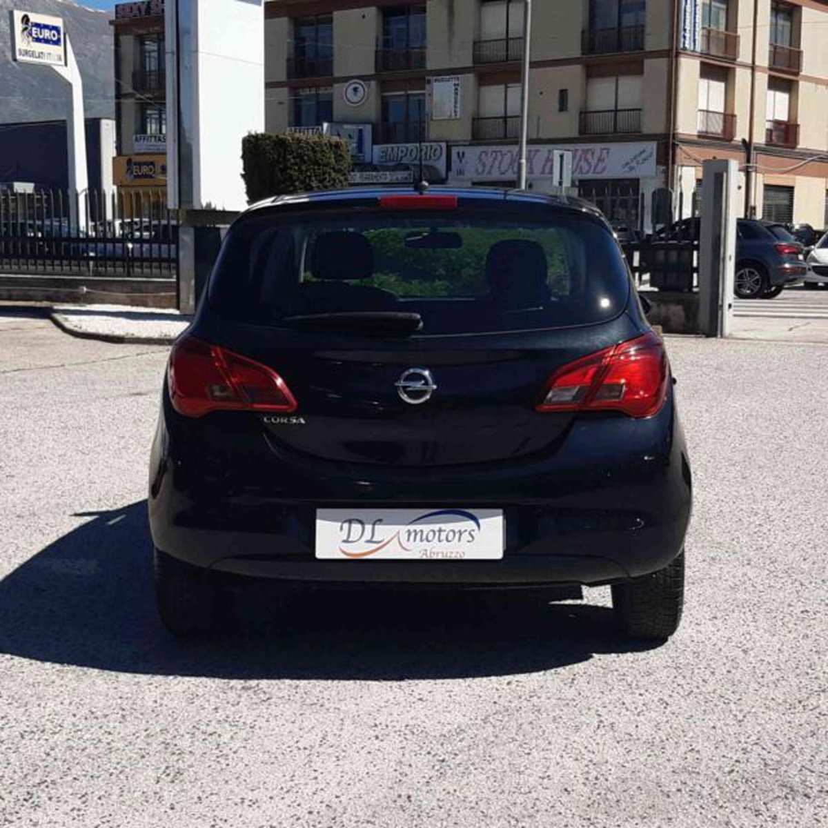 Opel Corsa 1.2 5 porte n-Joy (9)