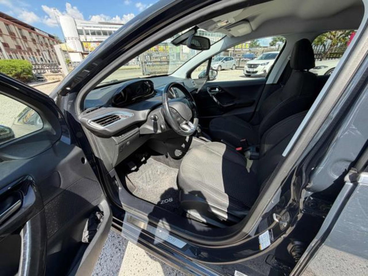 Peugeot 208 82 5p. GPL Allure (18)