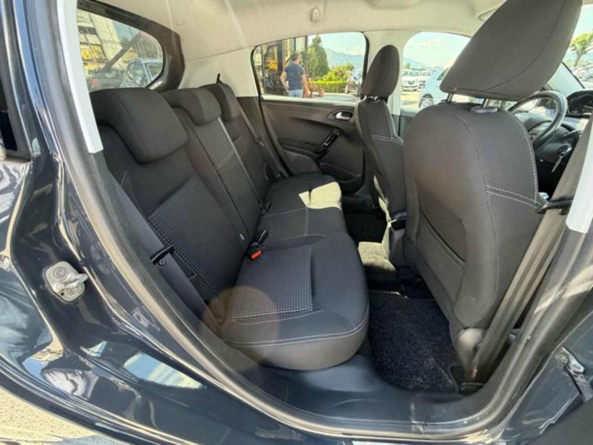 Peugeot 208 82 5p. GPL Allure (8)