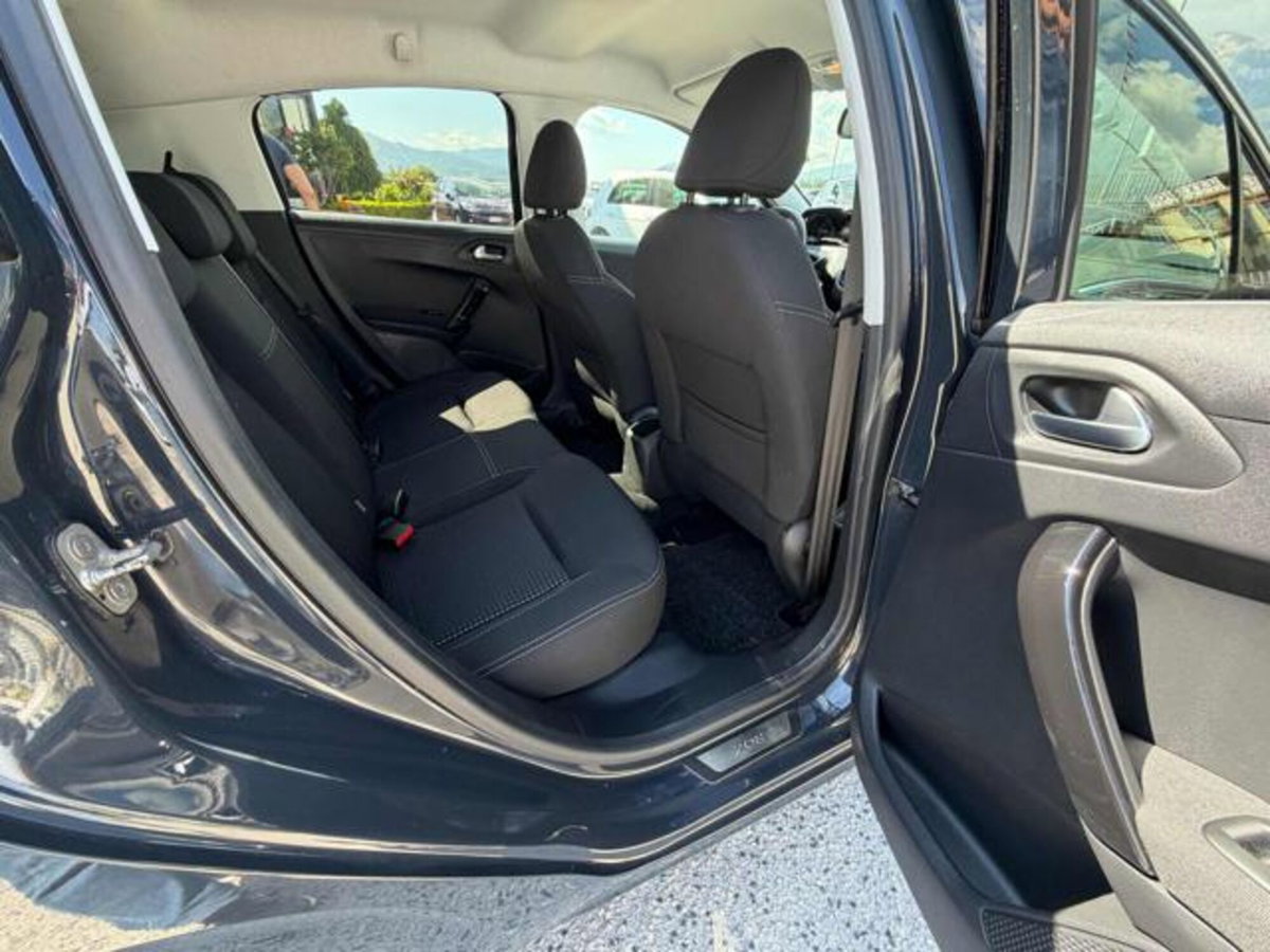 Peugeot 208 82 5p. GPL Allure (9)