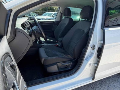 Volkswagen Golf 1.5 TGI DSG 5p. Executive BlueMotion Technology (9)