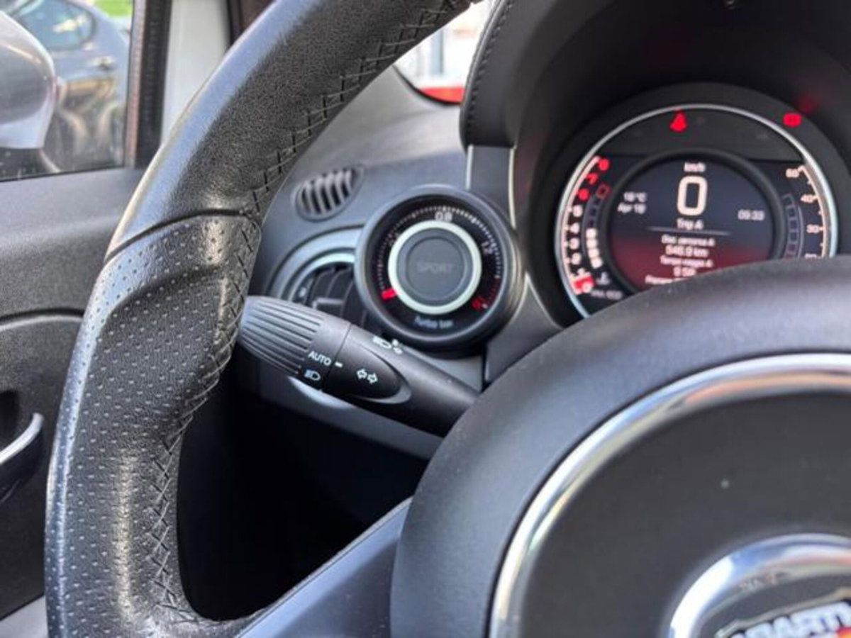 Abarth 595 595 1.4 Turbo T-Jet 165 CV Turismo (19)