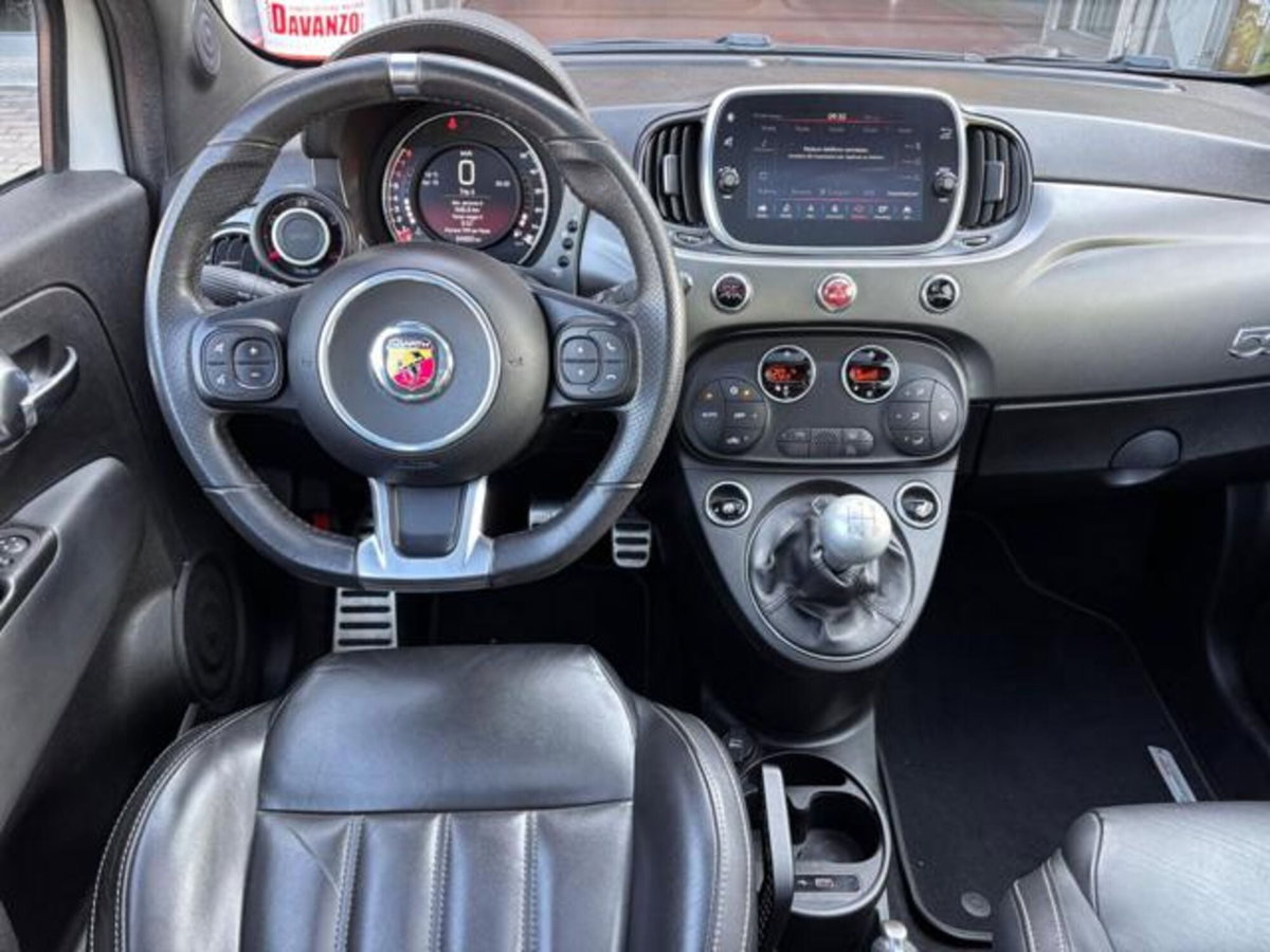 Abarth 595 595 1.4 Turbo T-Jet 165 CV Turismo (9)