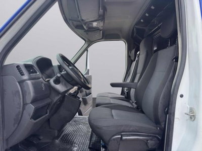 Nissan Interstar Furgone 35 2.3 dCi 135CV PL-TA Tekna Furgone (11)