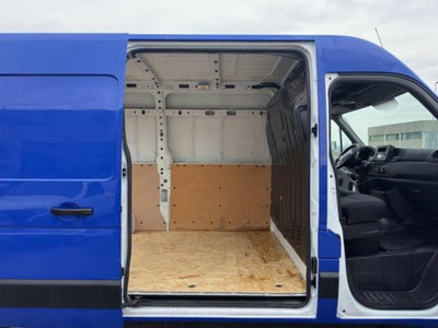 Nissan Interstar Furgone 35 2.3 dCi 135CV PL-TA Tekna Furgone (14)