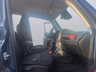Jeep Renegade 1.3 t4 phev Trailhawk 4xe at6 (16)