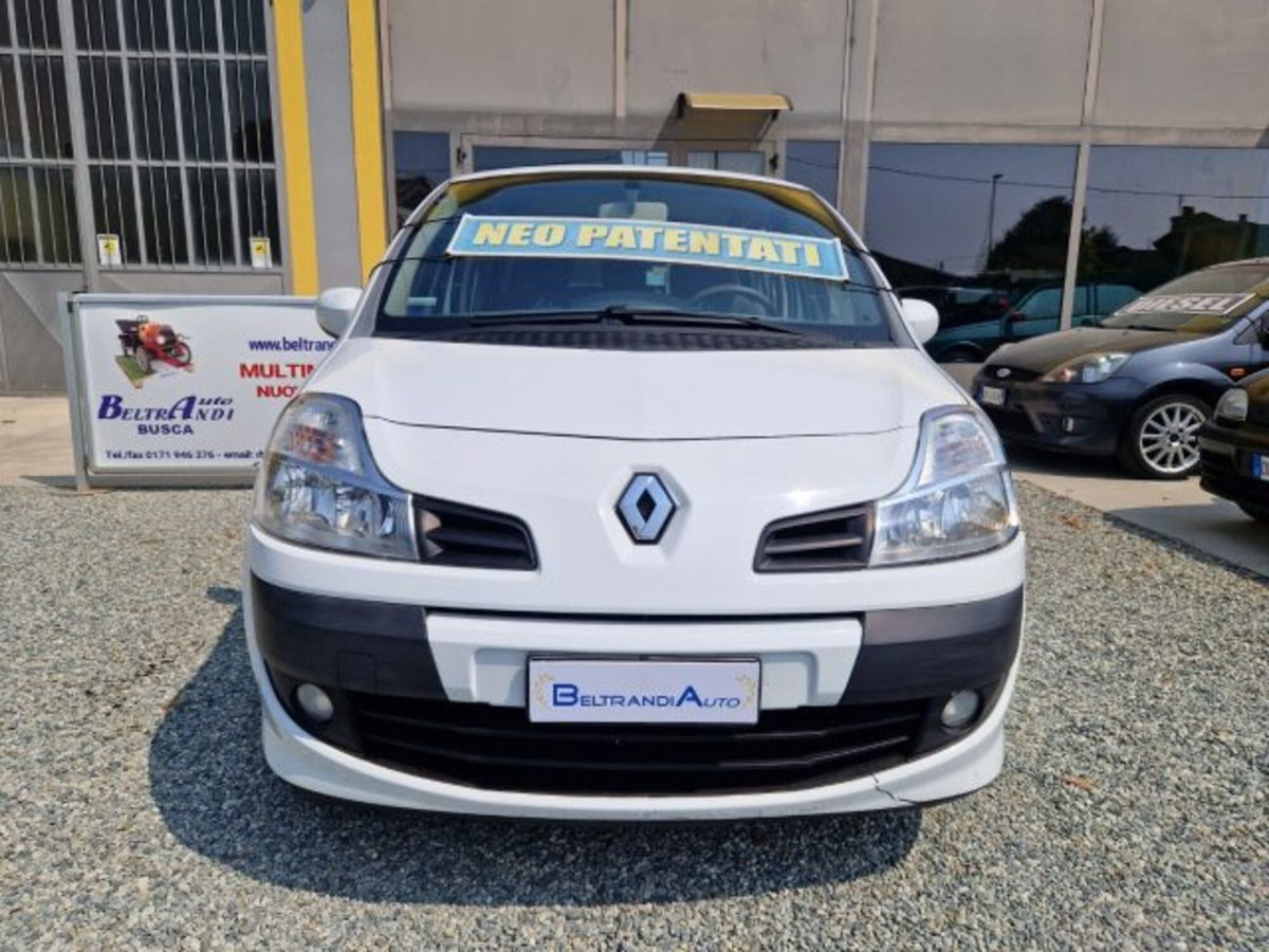 Renault Modus 1.2 16V Dynamique (4)