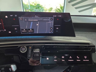 Peugeot 3008 1.2 hybrid Allure 145cv e-dcs6 (14)