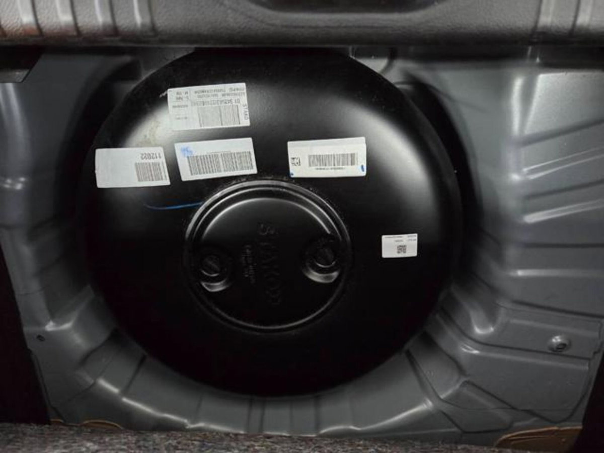 Renault Clio TCe 100 CV GPL 5 porte Equilibre (10)