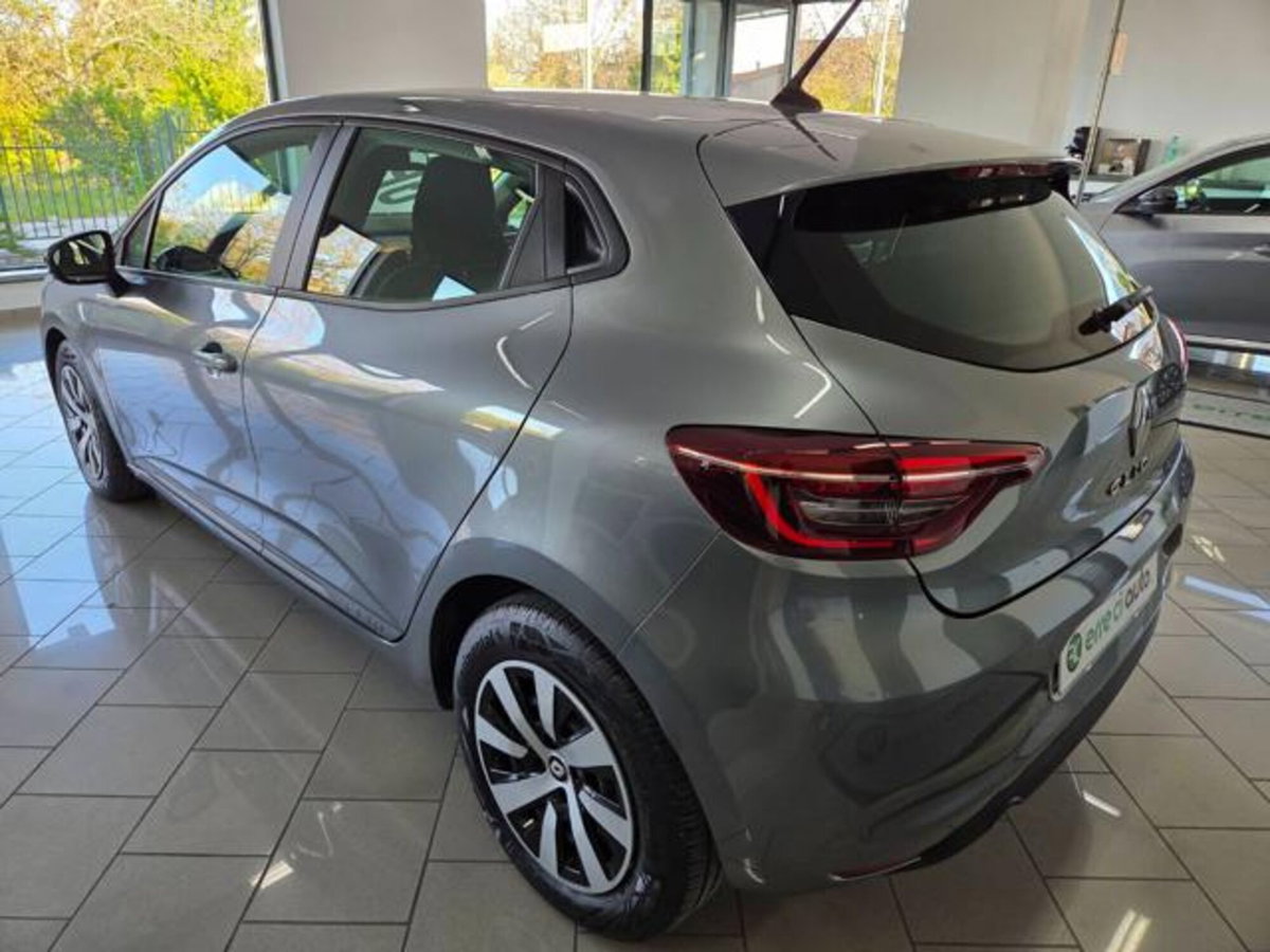Renault Clio TCe 100 CV GPL 5 porte Equilibre (2)