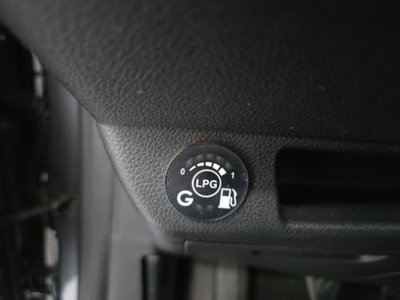 Renault Clio TCe 100 CV GPL 5 porte Equilibre (7)