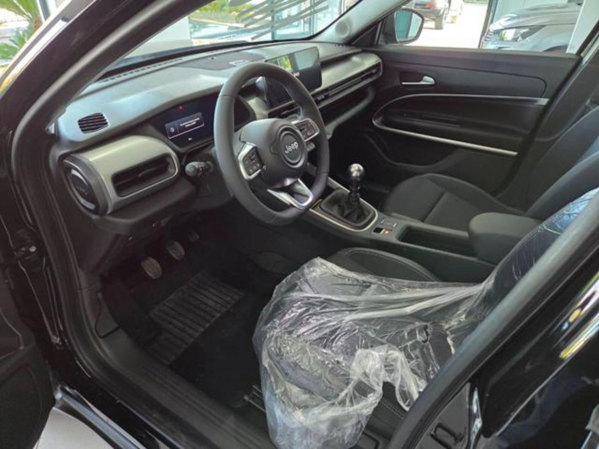 Jeep Avenger 1.2 turbo Summit fwd 100cv (12)