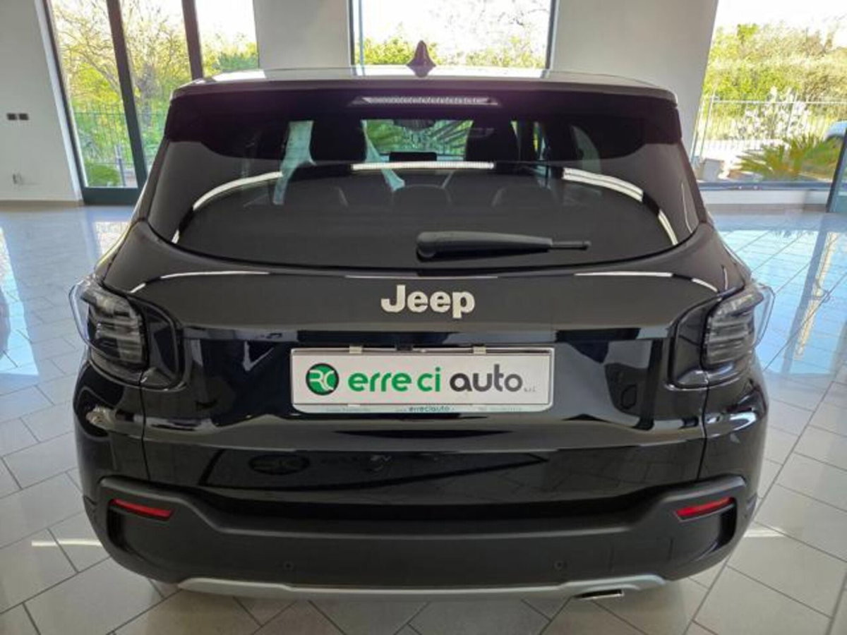 Jeep Avenger 1.2 turbo Summit fwd 100cv (13)