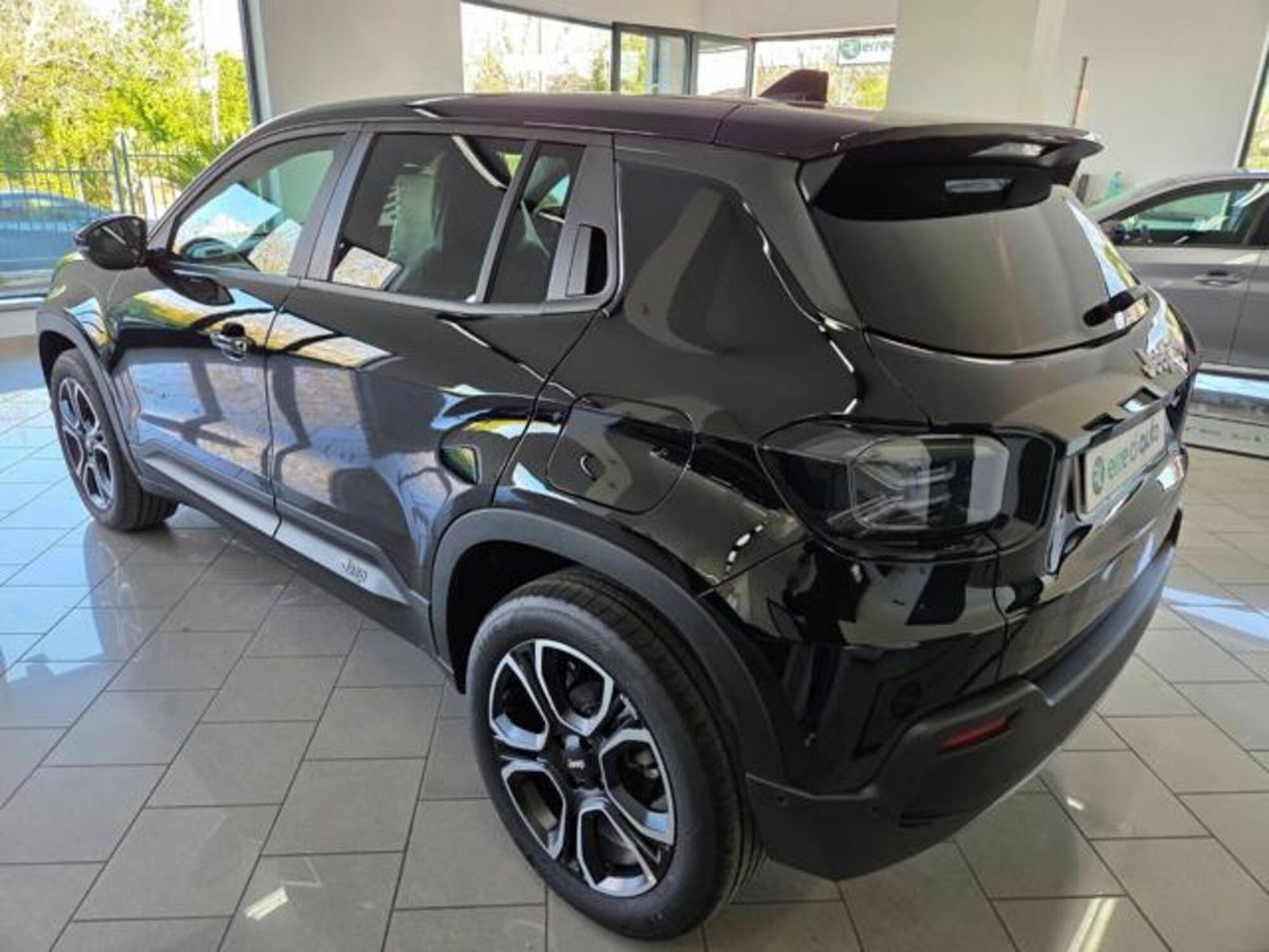 Jeep Avenger 1.2 turbo Summit fwd 100cv (7)