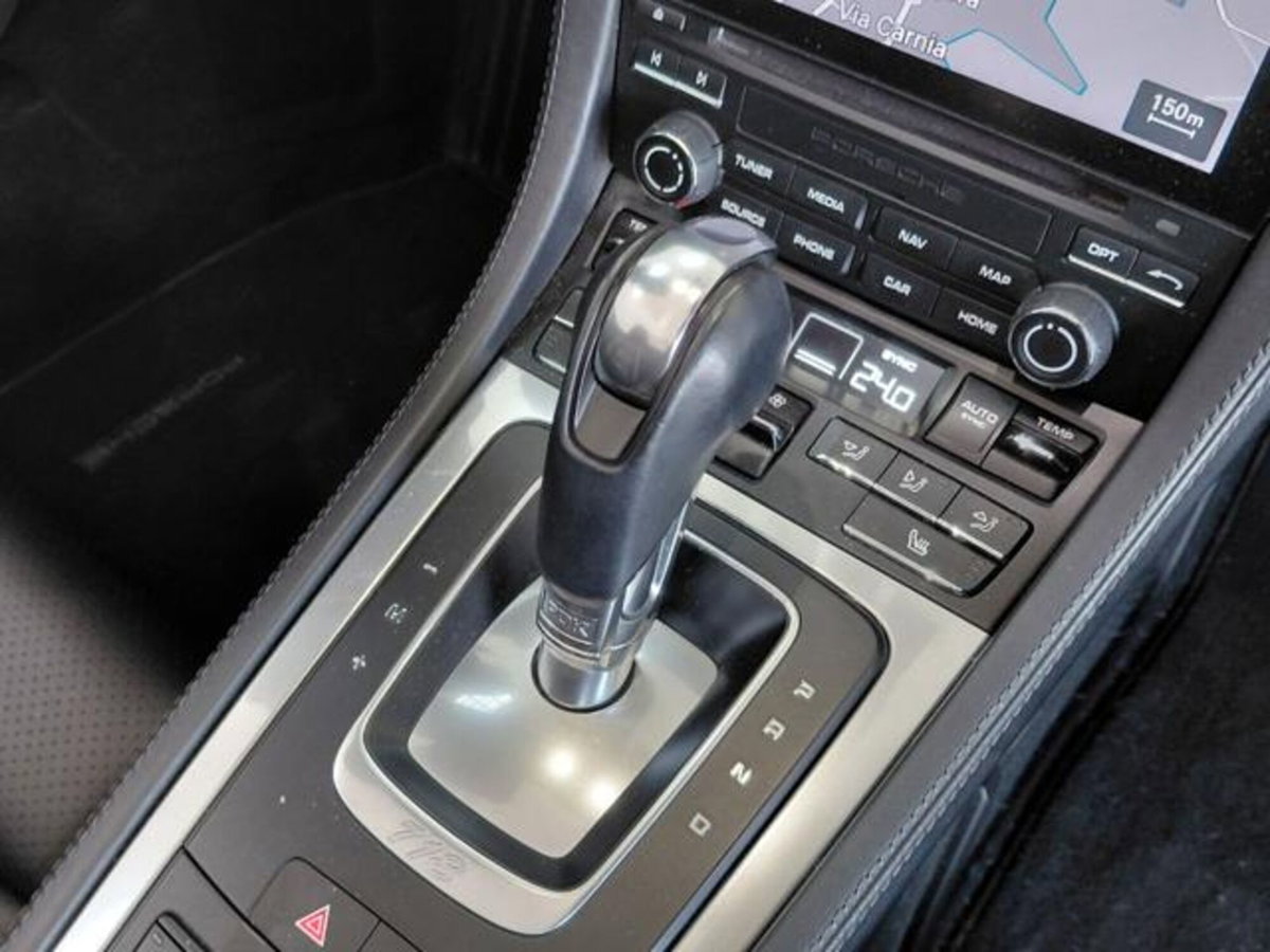 Porsche 718 Boxster  4.0 Spyder RS pdk (18)