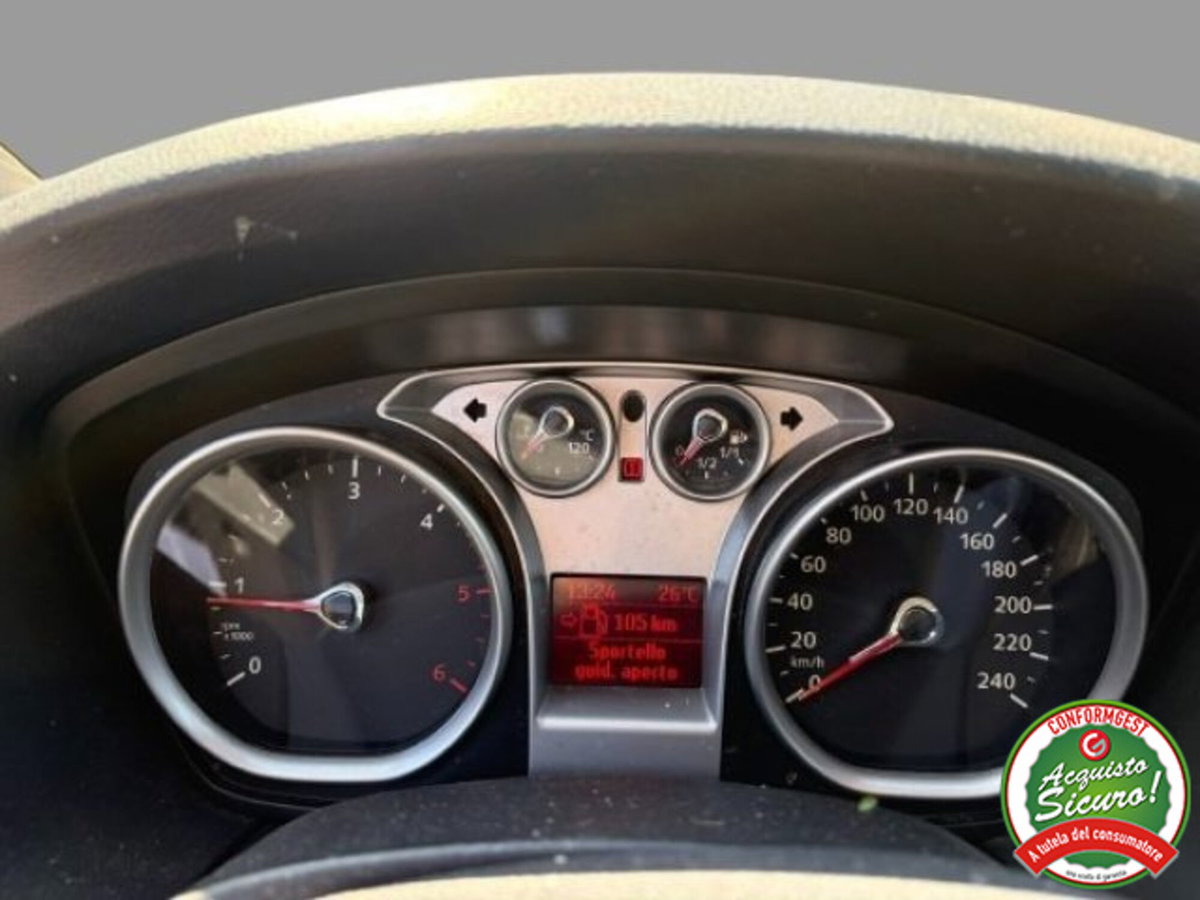 Ford Focus Cabrio 2.0 TDCi (136CV) CC Tit. DPF (9)