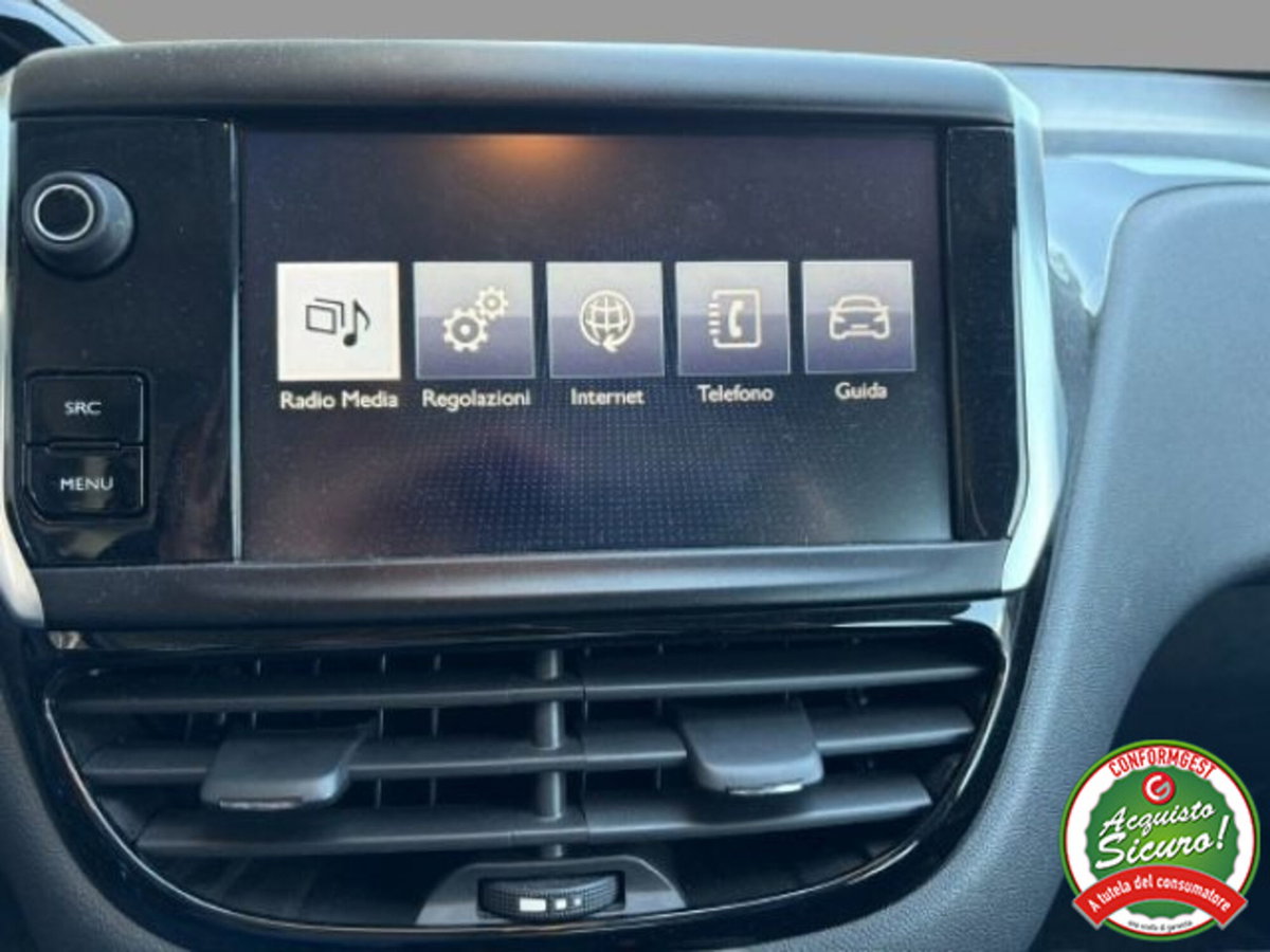 Peugeot 208 82 5 porte Access (11)