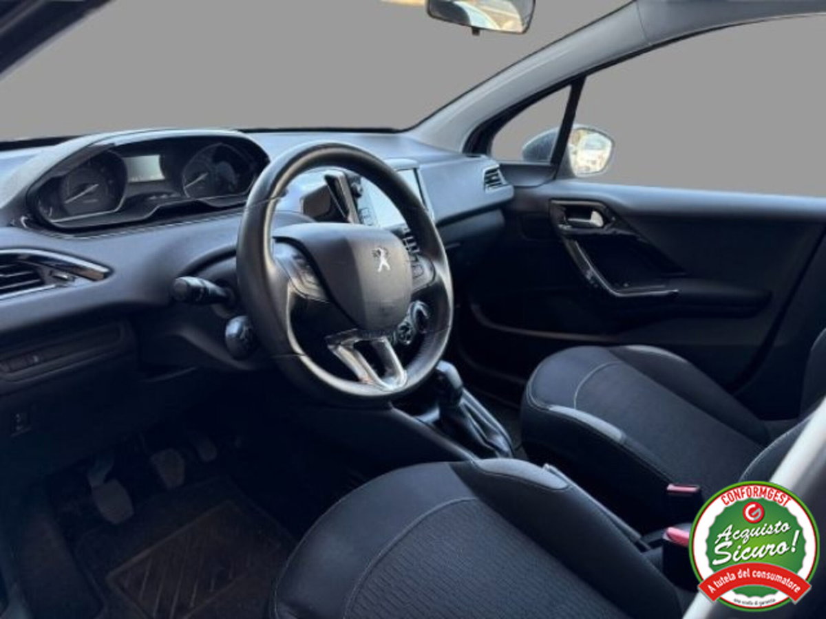 Peugeot 208 82 5 porte Access (8)
