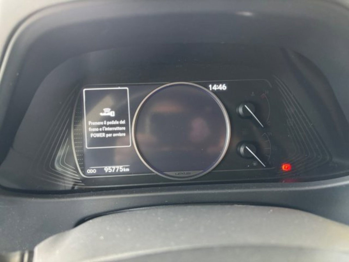 Lexus UX Hybrid 4WD Midnight (18)