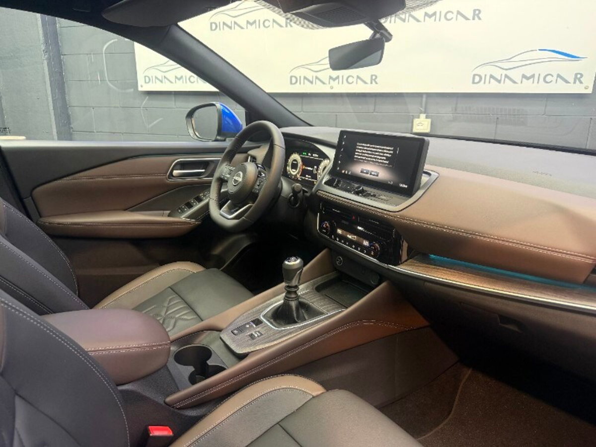 Nissan Qashqai 1.3 mhev Tekna 2wd 140cv (9)