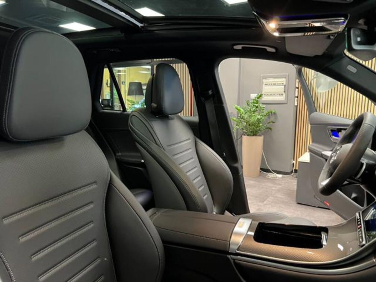 Mercedes-Benz GLC 220 d 4Matic Mild Hybrid AMG Advanced Plus (13)