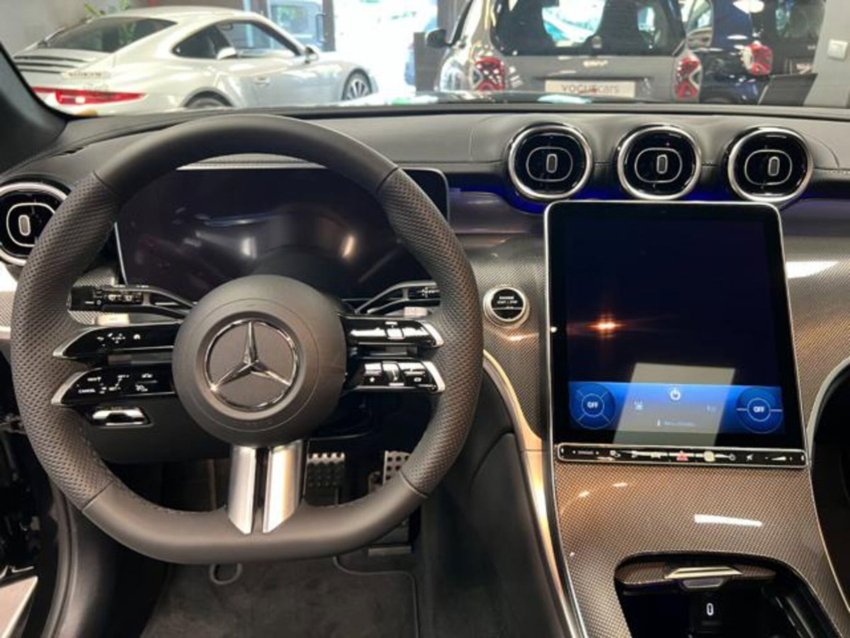 Mercedes-Benz GLC 220 d 4Matic Mild Hybrid AMG Advanced Plus (14)