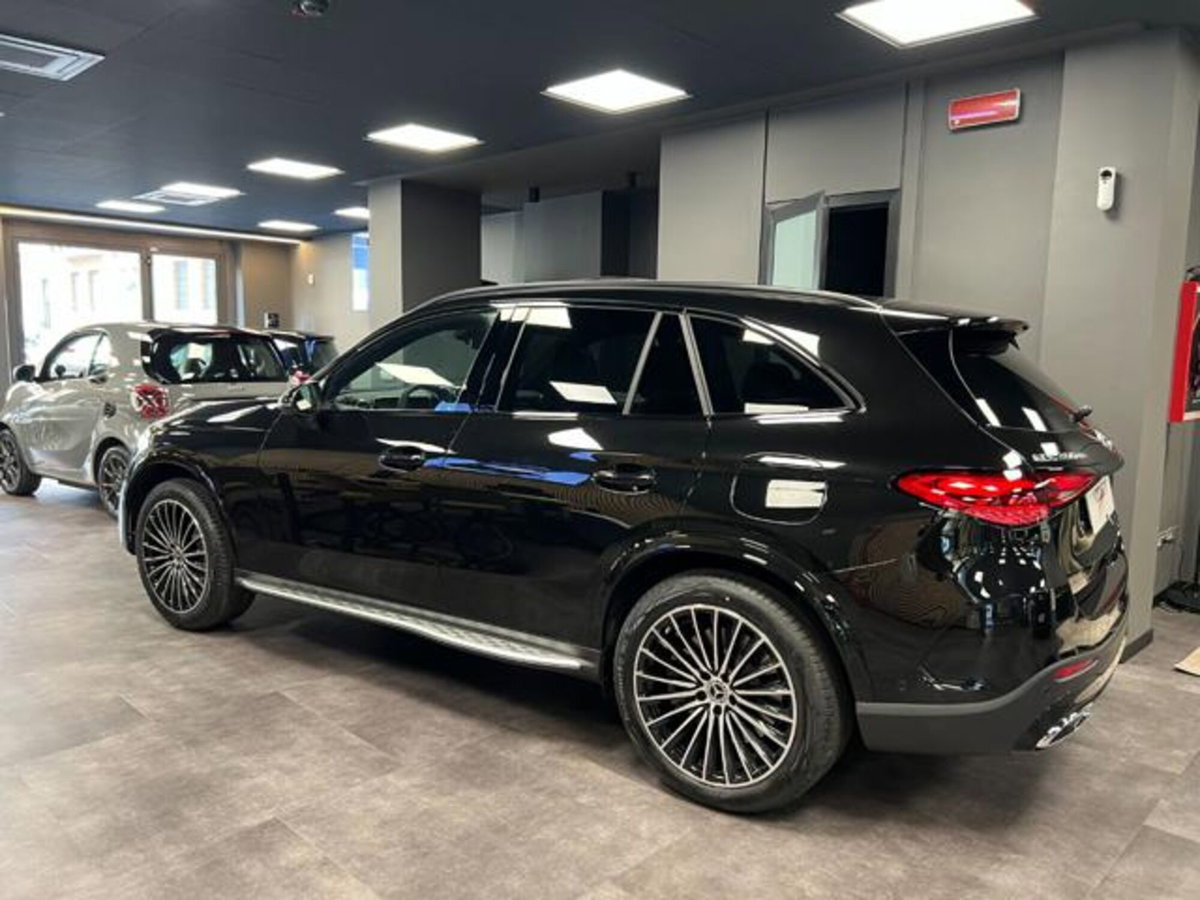 Mercedes-Benz GLC 220 d 4Matic Mild Hybrid AMG Advanced Plus (2)