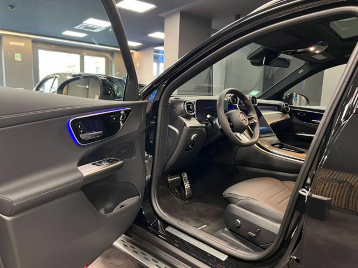 Mercedes-Benz GLC 220 d 4Matic Mild Hybrid AMG Advanced Plus (5)