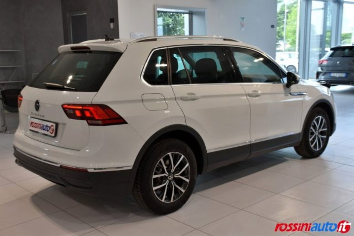 Volkswagen Tiguan 1.5 TSI 150 CV DSG ACT Life (5)