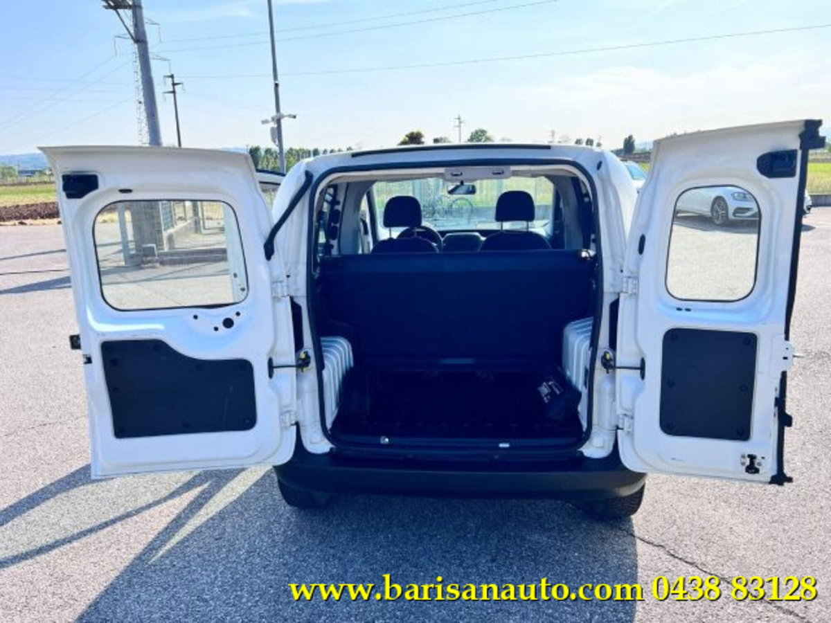 Peugeot Bipper 1.3 HDi 75CV FAP Furgone Comfort (8)