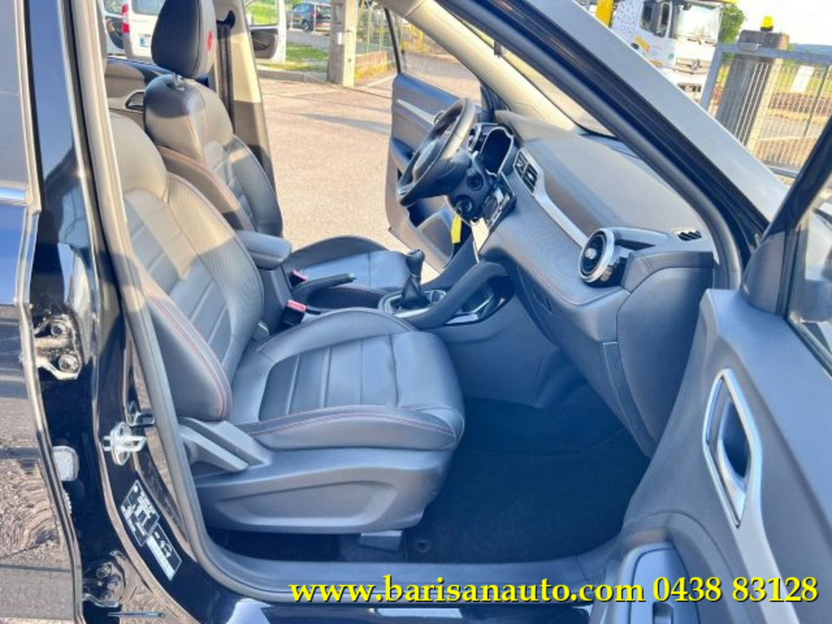 Mg ZS ZS 1.5 Luxury (6)