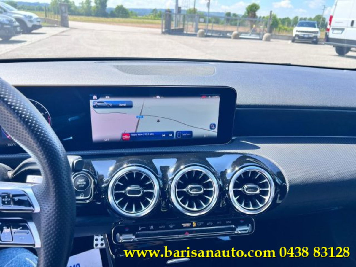 Mercedes-Benz Classe A 180 AMG Line Premium Plus auto (12)