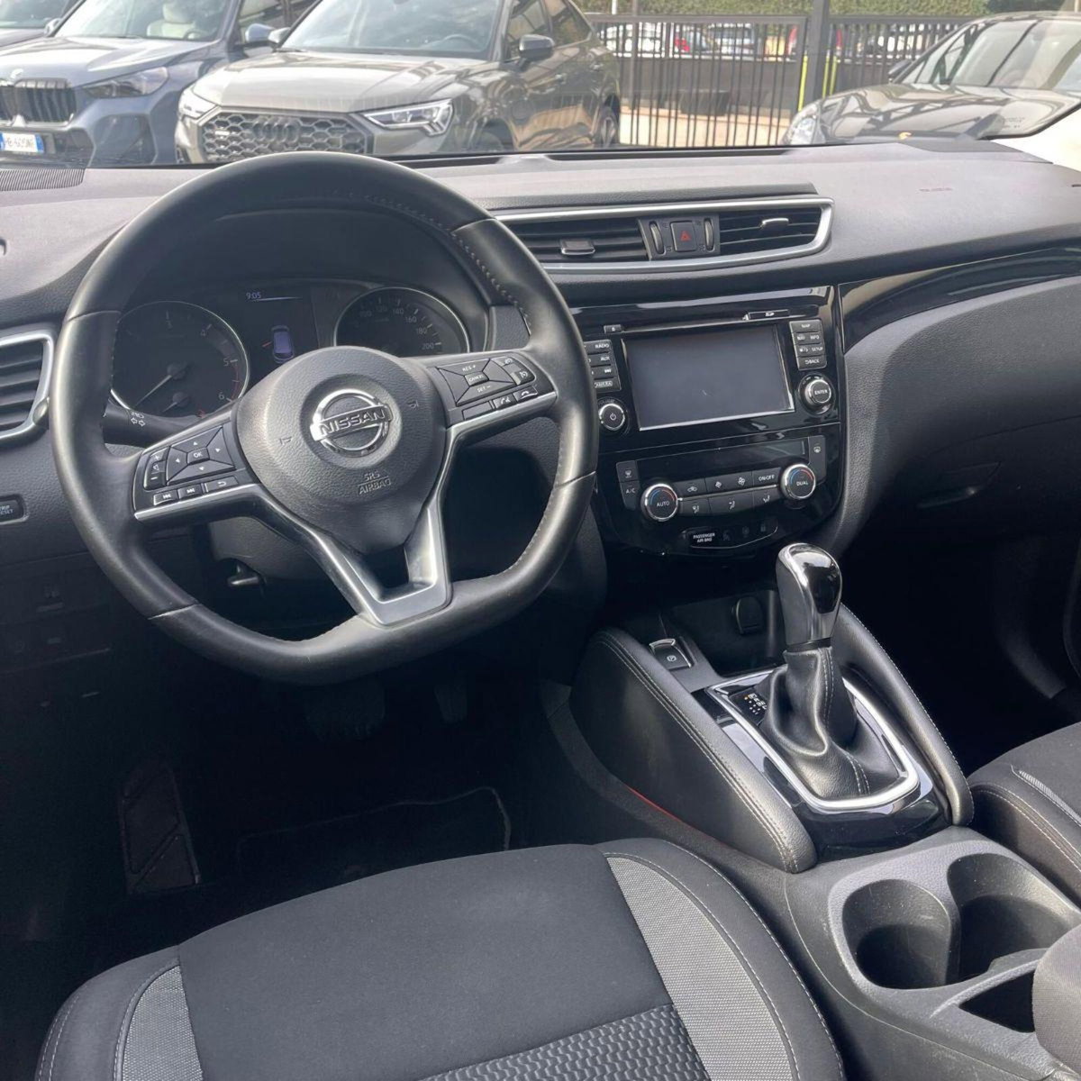 Nissan Qashqai 1.6 dCi 2WD XTronic Tekna (10)