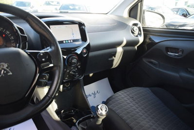 Peugeot 108 72 5 porte Allure (19)