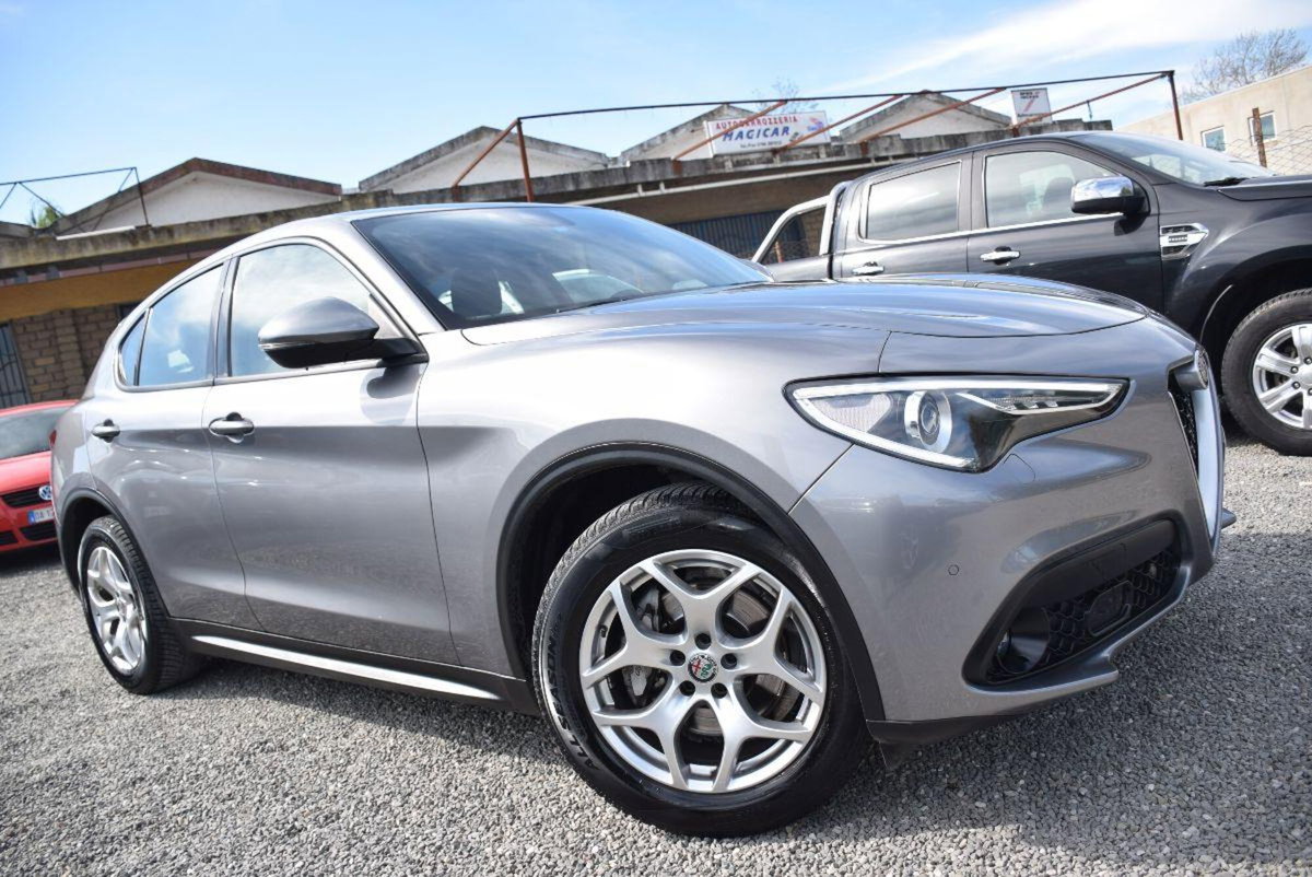 Alfa Romeo Stelvio Stelvio 2.2 Turbodiesel 190 CV AT8 Q4 Super Business (10)