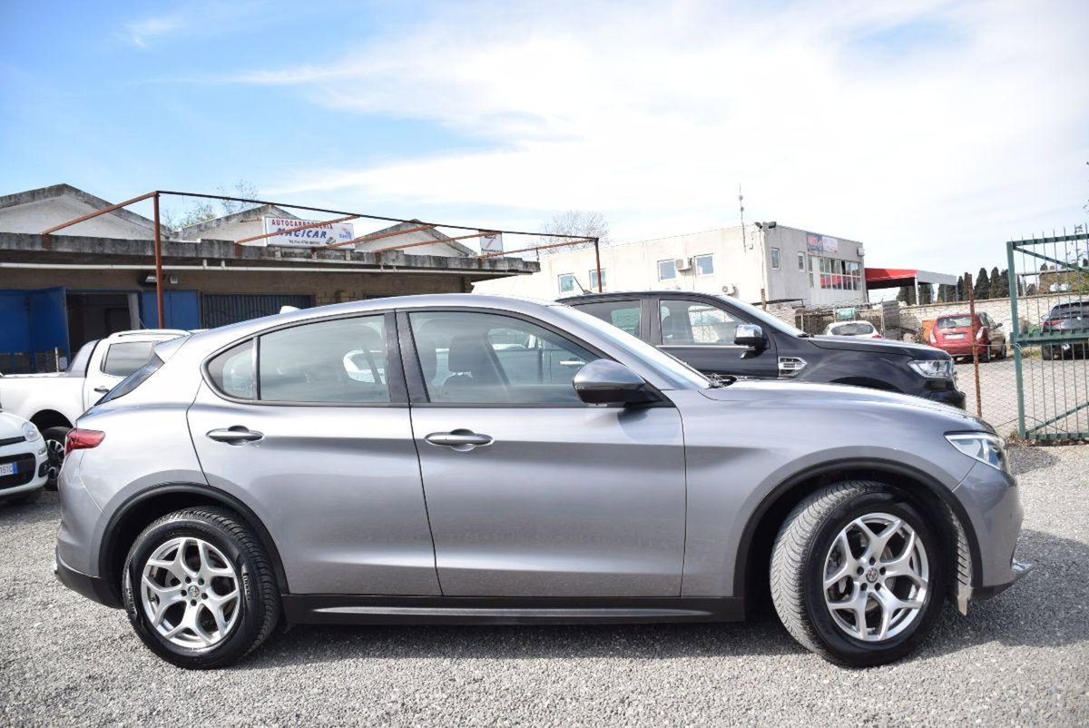 Alfa Romeo Stelvio Stelvio 2.2 Turbodiesel 190 CV AT8 Q4 Super Business (12)