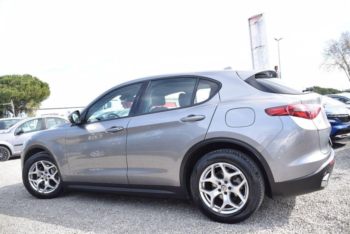 Alfa Romeo Stelvio Stelvio 2.2 Turbodiesel 190 CV AT8 Q4 Super Business (14)