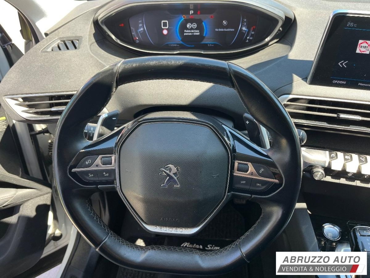 Peugeot 5008 PureTech Turbo 130 S&S EAT8 Allure (10)