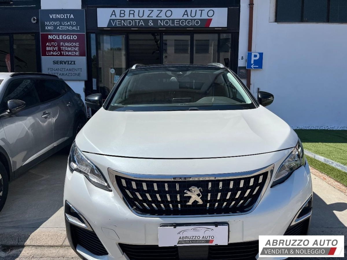 Peugeot 5008 PureTech Turbo 130 S&S EAT8 Allure (2)